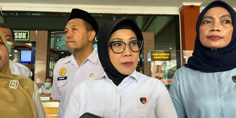 Polda Jatim Kunjungi Anak 3 Tahun Korban Penelantaran di RSSA Malang