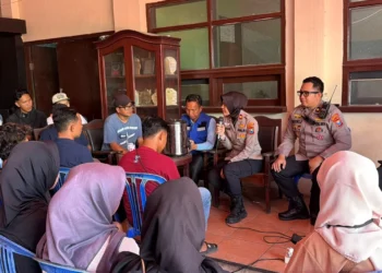 Polisi Kawal Ketat Penggunaan Bac di Karnaval Kampung Sanan Malang
