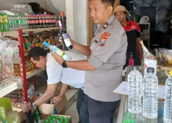 Polres Malang Sita 1.770 Botol Miras Ilegal, Temukan Arak Bali di Tajinan