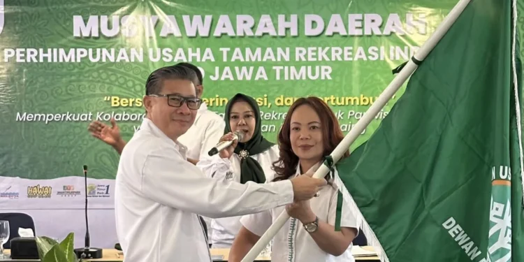 Representasi Jatim Park Group Titik S. Ariyanto Resmi Pimpin DPD PUTRI Jatim