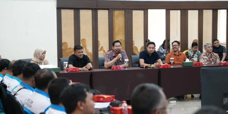 Semangat Hari Pelanggan Nasional, PLN UP3 Malang Gandeng Bank Himbara Dorong Peralihan ke Kendaraan Listrik melalui Program Ride to Net Zero Emission