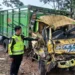 Truk Bibit Tebu Terperosok ke Sungai Brantas di Kepanjen, 2 Orang Luka