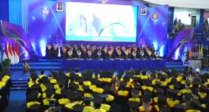 Wisuda ke-74 Polinema, 998 Lulusan dan Peran PSDKU bagi Masyarakat
