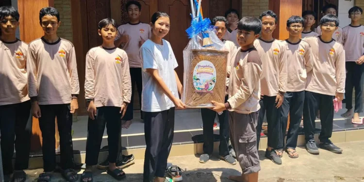 190 Siswa SMPIT Insan Permata Malang Belajar Mengabdi dan Nyantri Lewat Gema Qur’ani Berkhidmat