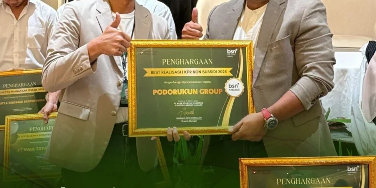 PT Podo Rukun Group mendapat dua penghargaan. Foto/dok