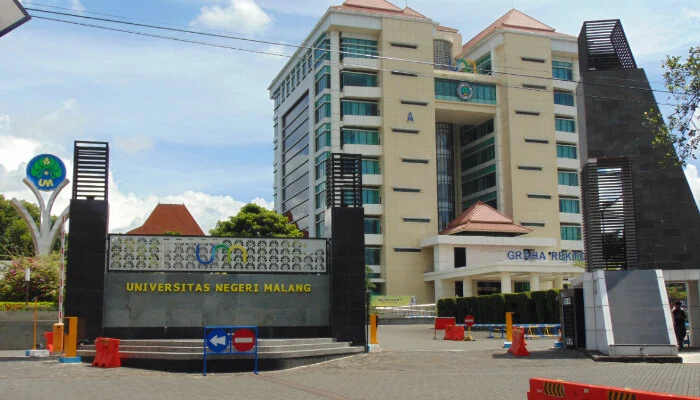 9 Universitas Terbaik Di Jawa Timur Versi The Wur 2027 Ada Dari Malang 1