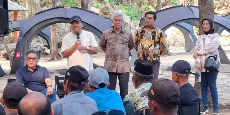 Ekonomi hijau - Cara Andreas Eddy Susetyo Bangun Ekonomi Hijau di Pesisir Malang