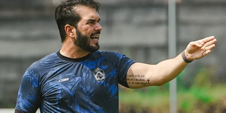 Arema FC vs Bali United: Andre Caldas Tekankan Kolektivitas Tim