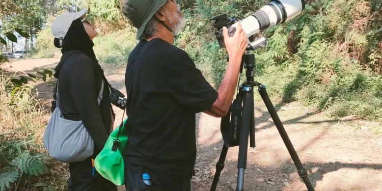 Birdwatching Gunung Arjuno Jadi Wisata Konservasi Burung