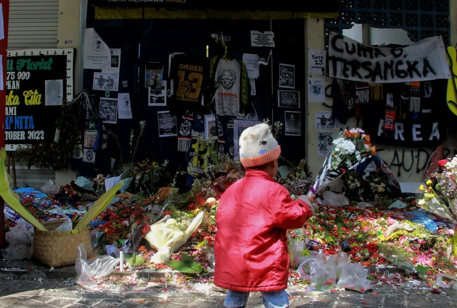 Cuma Mau Ingetin, 4 Tahun Lalu, Ada 135 Nyawa Melayang Sia-Sia di Tragedi Kanjuruhan