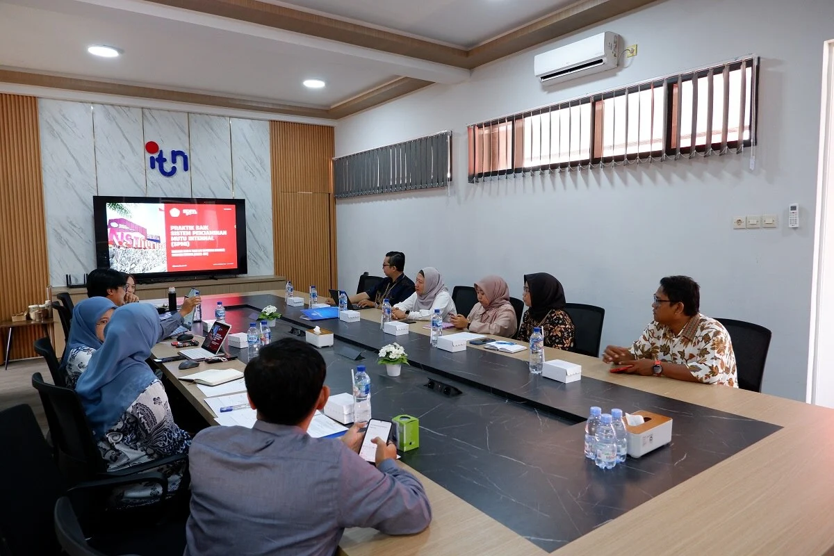 ITN Malang dan Stikosa AWS jalin kerja sama. Foto/dok