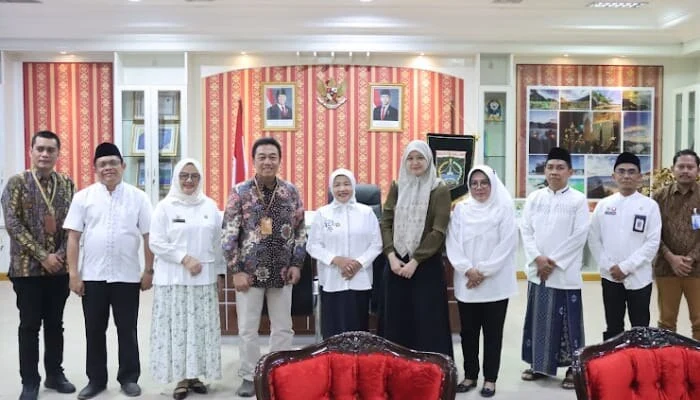Dorong Pertumbuhan Ekonomi di Daerah, Wabup Lathifah Shohib Perkuat Sinergi dengan Bank UMKM Jatim