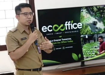 Eco-Office DLH Kabupaten Malang Terapkan Panel Surya dan Biogas