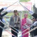 AKBP Panji Gedhe Prawaba pimpinan baru Polres Batu saat disambut tradisi pedang pora. Foto: Dok.