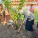 Gubernur Khofifah Ajak Santri Tanam 1.000 Pohon di Pesantren An-Nur 2