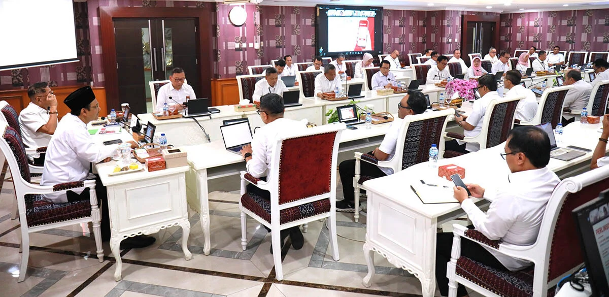Gus Ipul Wajibkan Pegawai Kemensos Jadi Agen Perlinsos Digital
