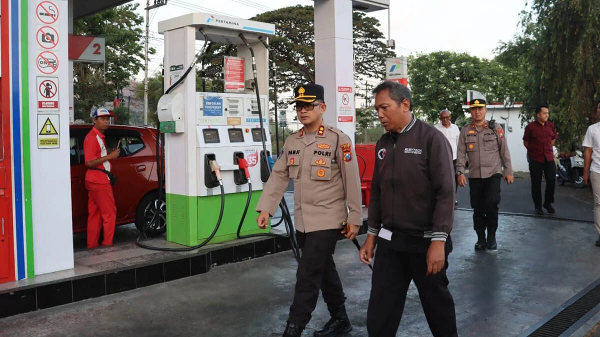 Kapolres Batu Sidak 10 SPBU untuk Cegah Penimbunan BBM