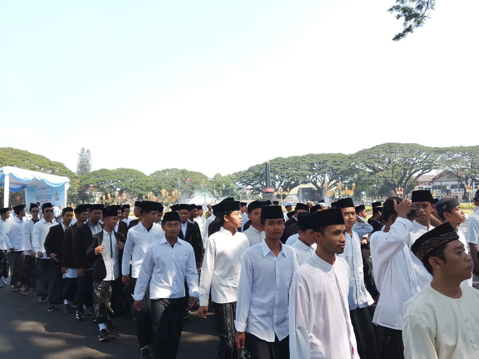Karhutla Melanda Indonesia, Wawali Kota Malang Ajak Santri Pelopori Kepedulian Lingkungan