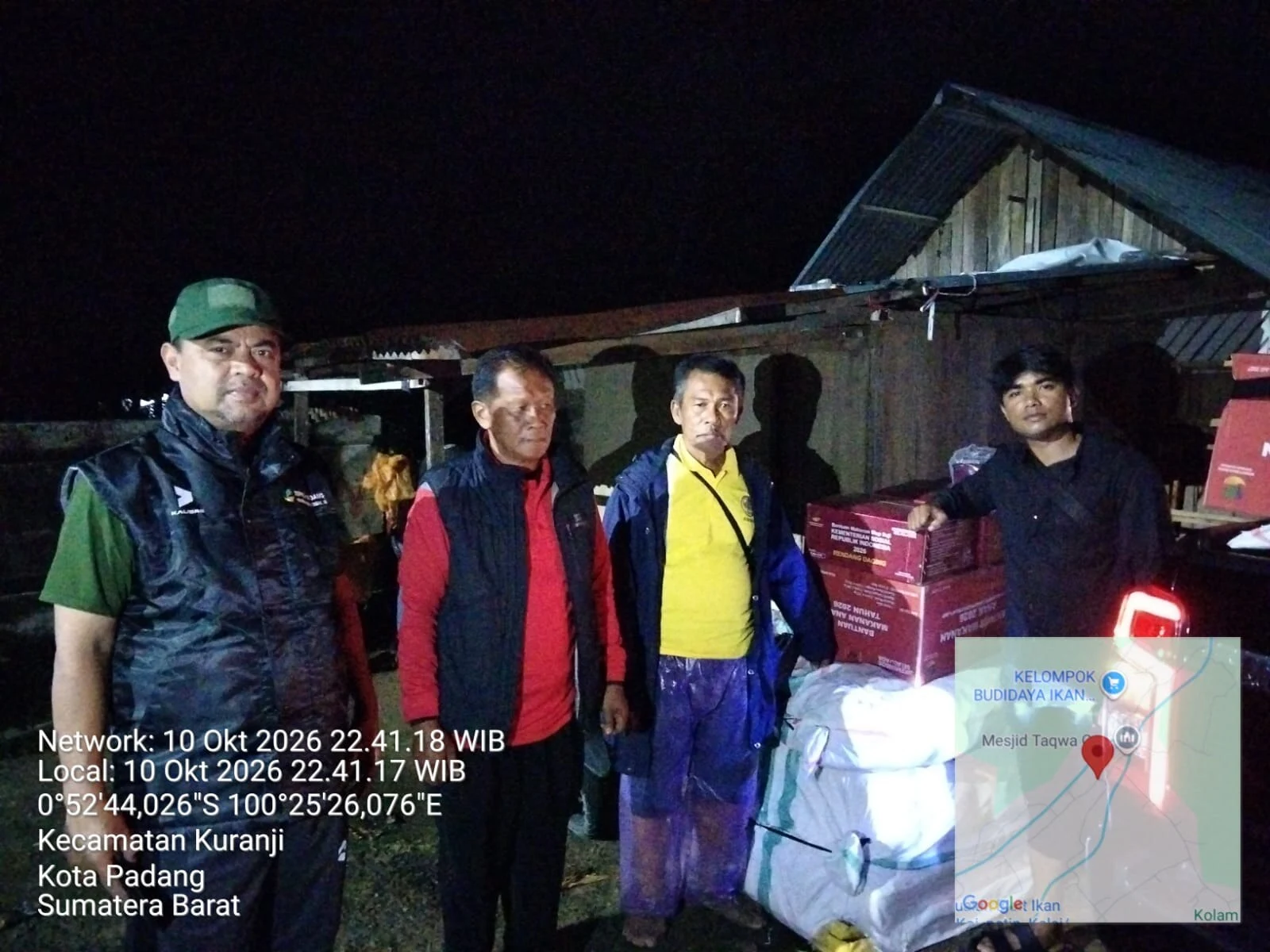 Kemensos Salurkan Bantuan Korban Banjir Bandang di Kota Padang