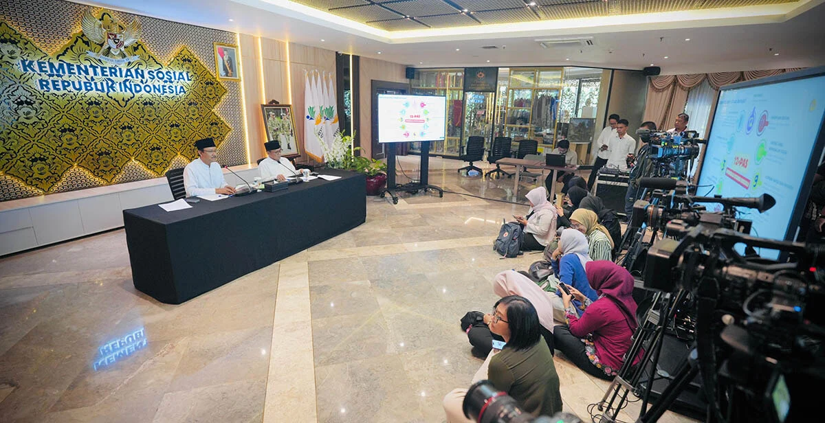 Kemensos Targetkan 48 Juta Keluarga Terdaftar Bansos Digital pada 2026