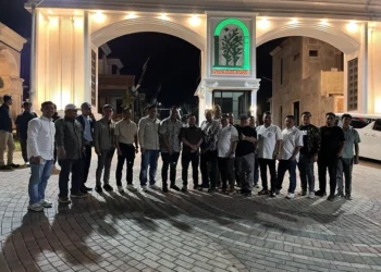 Ketua Umum DPP dan Ketua DPD Apersi Korwil Malang saat mengunjungi Atlantis Icon. Foto/dok