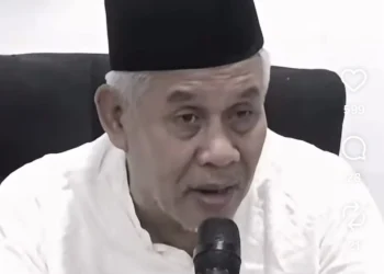 KH Marzuqi Mustamar Mengaku Batal Umrah karena Tak Diizinkan Masuk Arab Saudi