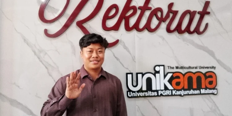 Mahasiswa Asal Donomulyo Jadi Lulusan Terbaik Unikama 2026, IPK 3,99