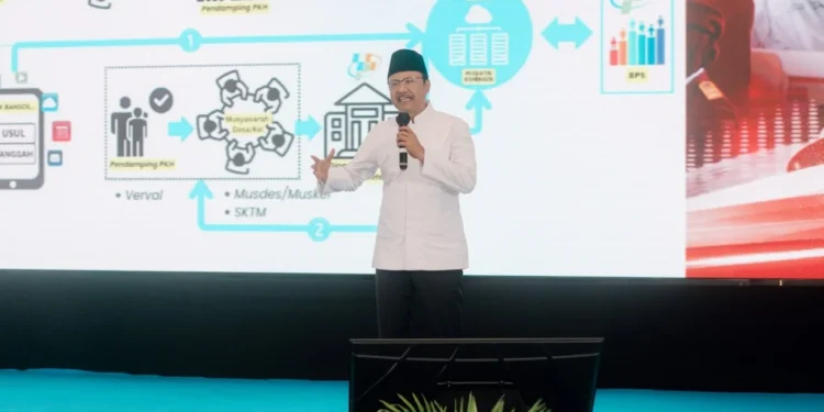 Mensos Gus Ipul Ajak RT/RW Semarang Jadi Agen Perlinsos, 8.675 Keluarga Terdaftar