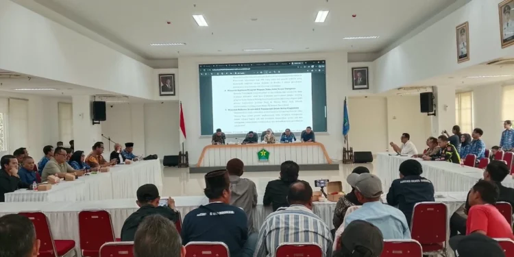 Panas, Sopir Angkot di Malang Desak Bus Trans Jatim II Tak Beroperasi Sebelum PR Koridor I Selesai