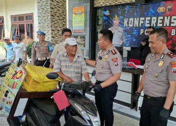 Pelaku Ditangkap, Polres Batu Langsung Kembalikan Motor Kakek Penjual Es Krim