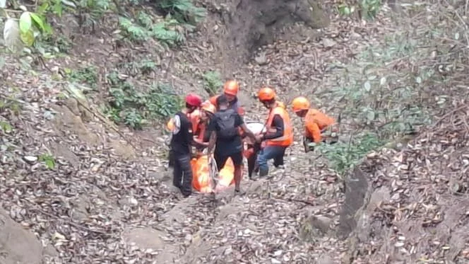 Pesepeda Singosari Tewas Terjatuh ke Jurang 50 Meter di Coban Kaca Batu