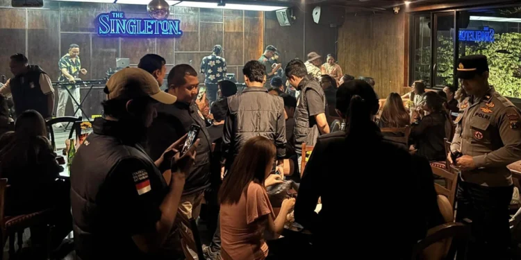 Polresta Malang Kota Tes Urine 40 Pengunjung Tempat Hiburan Malam