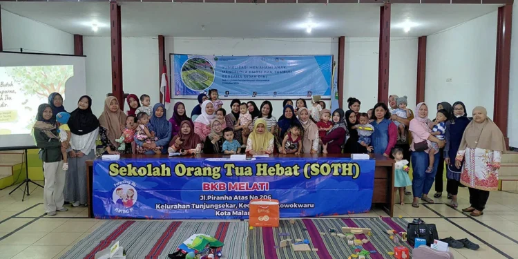 PSGAD UIN Malang Dampingi Sekolah Orang Tua Hebat Kelurahan Tunjungsekar