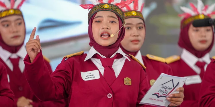 Puisi Yasmin di Hari Santri Nasional 2026, Kisah Mimpi yang Tumbuh di Sekolah Rakyat