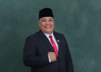 Ketua Fraksi Gerindra DPRD Kota Malang, Danny Agung Prasetyo, yang memberikan pernyataan soal retreat kepala sekolah se-Kota Malang.  (Foto/dok)