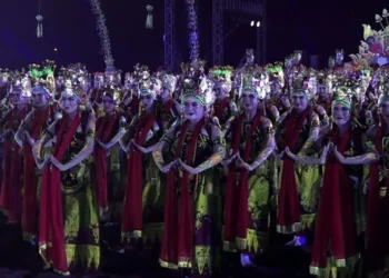 Siswi Sekolah Rakyat Ikut Lestarikan Budaya Banyuwangi Lewat Gandrung Sewu 2026